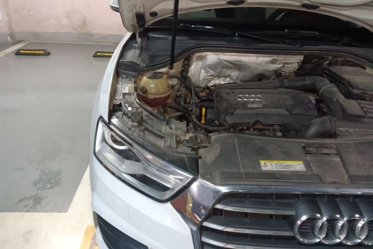 Used Audi Q3 2016 35 TFSI Style Edition Engine Bay Right