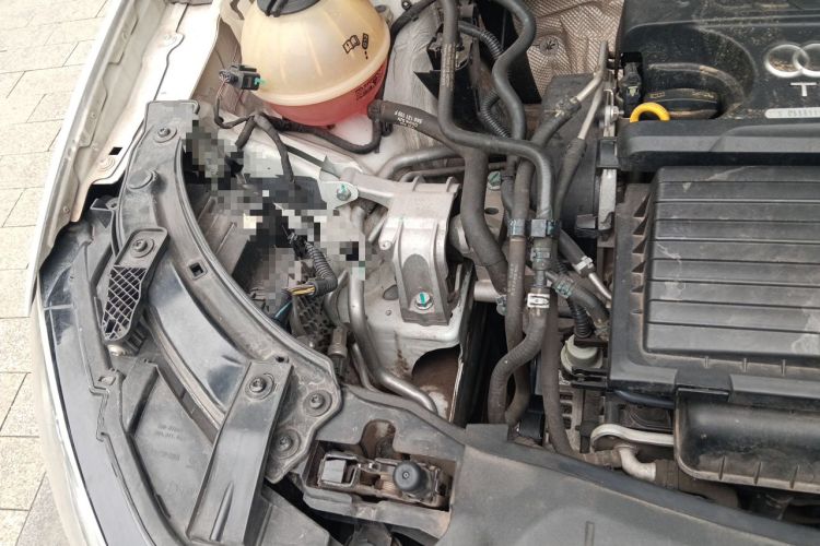 Used Audi Q3 2016 30 TFSI Fashion Model Engine Bay Right