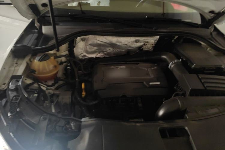 Used Audi Q3 2016 35 TFSI Fashion Model Engine Bay Right