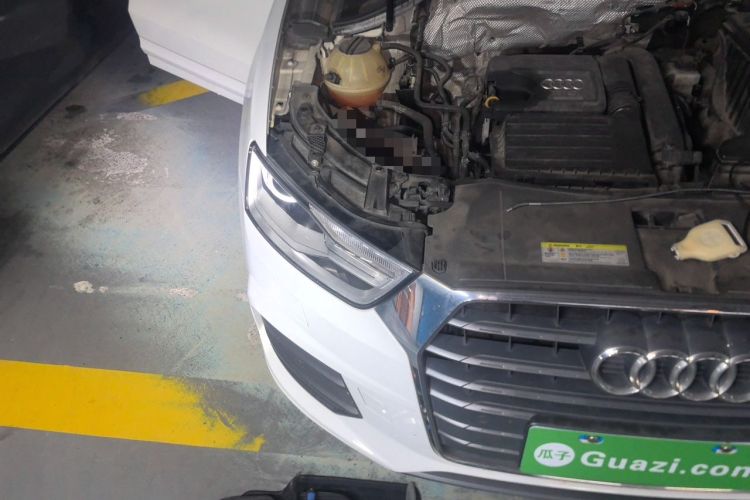 Used Audi Q3 2016 30 TFSI Fashion Model Engine Bay Right