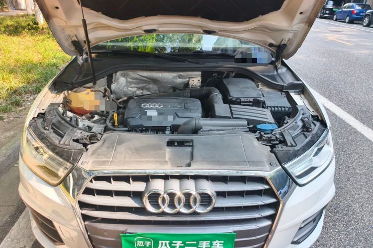 Used Audi Q3 2016 35 TFSI Fashion Model Engine Bay