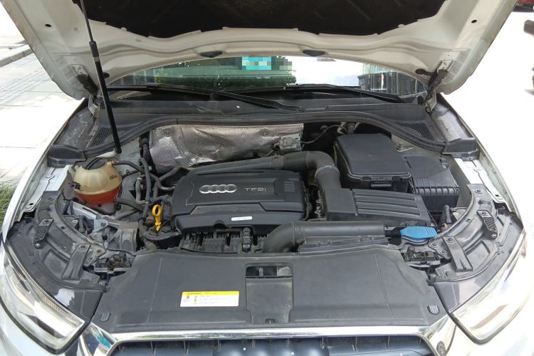 Used Audi Q3 2016 35 TFSI Fashion Model Engine Bay