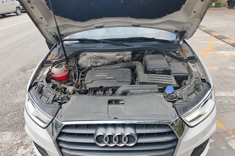 Used Audi Q3 2016 35 TFSI Fashion Model Engine Bay