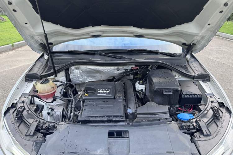 Used Audi Q3 2016 30 TFSI Fashion Model Engine Bay