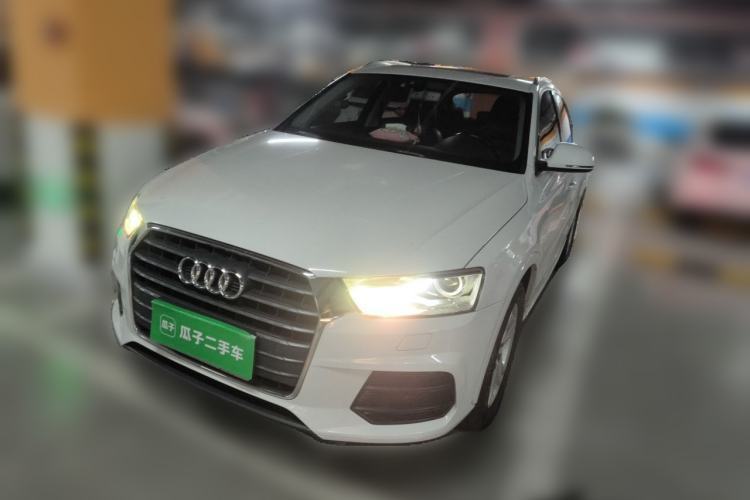 Used Audi Q3 2016 30 TFSI Fashion Model Guazi used car, China used car export, Used car for sale, Used cars, Cheapest cars for sale
