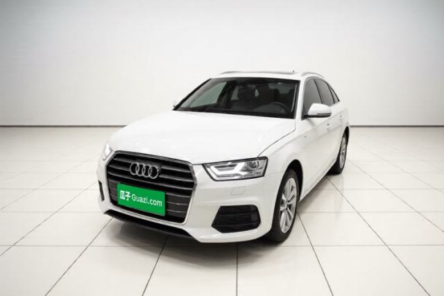 Używany Audi Q3 2016 30 TFSI Fashion Model