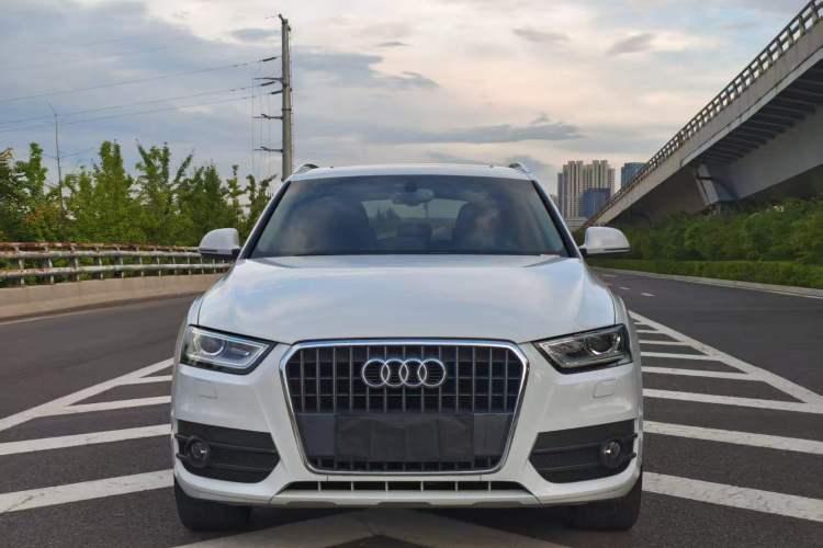 Used Audi Q3 2016 30 TFSI Collector's Edition Comfort Model Exterior 1