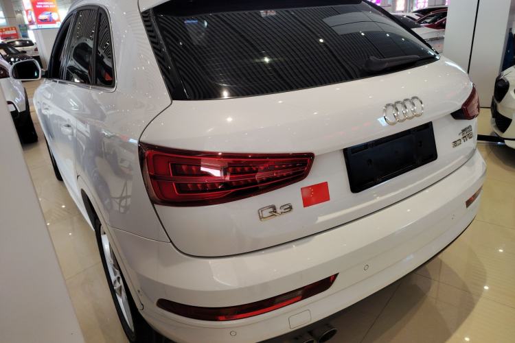 Used Audi Q3 2016 30 TFSI Fashion Model Exterior 2