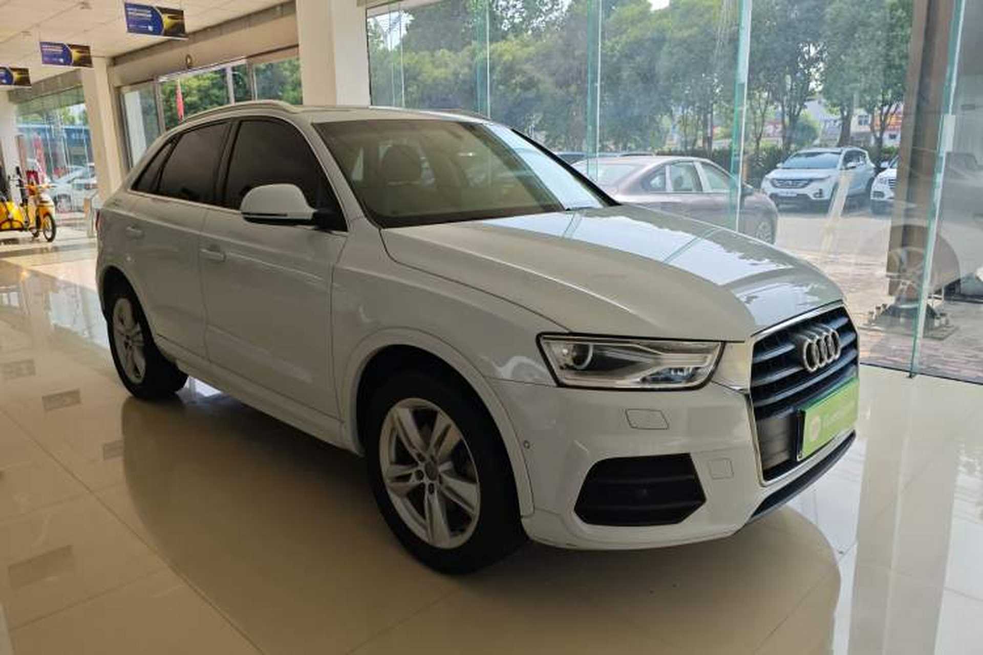 Used Audi Q3 2016 30 TFSI Fashion Model Exterior 2