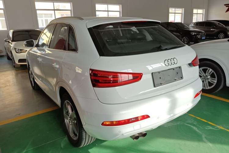 Used Audi Q3 2016 35 TFSI Collection Edition quattro Enjoyment Model Exterior 2