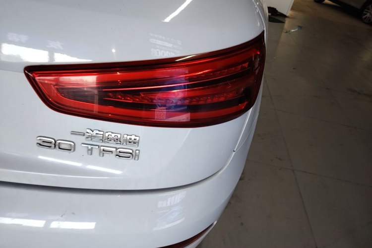 Used Audi Q3 2016 30 TFSI Collector's Edition Intelligent Model Exterior 3