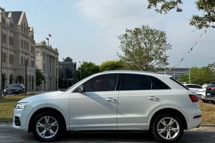 Used Audi Q3 2016 30 TFSI Fashion Model Exterior 8