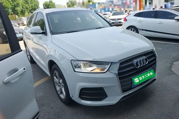 Used Audi Q3 2016 35 TFSI Fashion Model Front Right 45 Deg