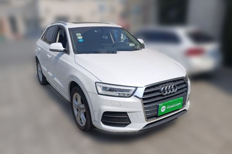 Used Audi Q3 2016 30 TFSI Fashion Model Front Right 45 Deg