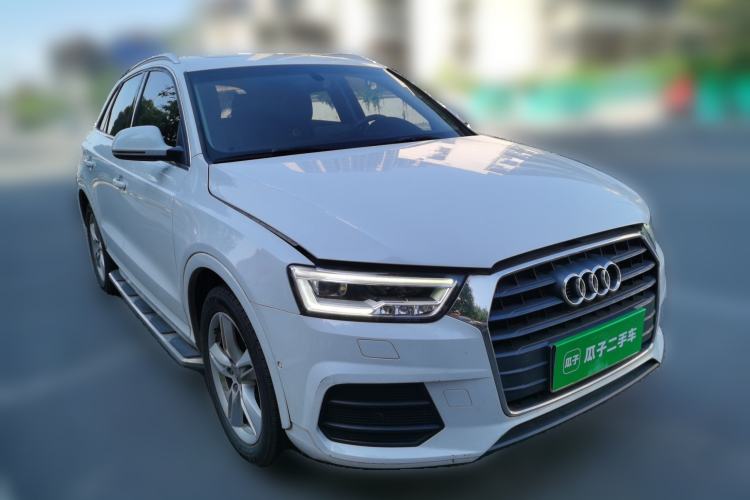 Used Audi Q3 2016 30 TFSI Fashion Model Front Right 45 Deg