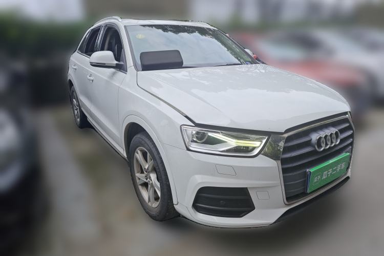 Used Audi Q3 2016 30 TFSI Fashion Model Front Right 45 Deg