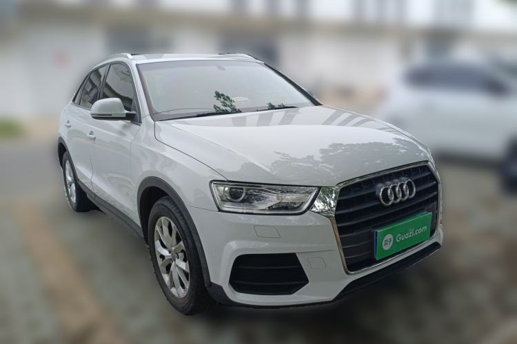Used Audi Q3 2016 30 TFSI Standard Model Front Right 45 Deg