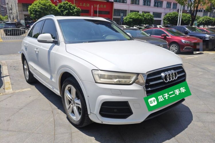 Used Audi Q3 2016 30 TFSI Fashion Model Front Right 45 Deg