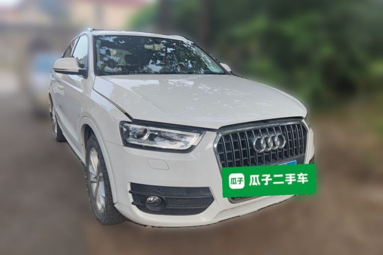 Used Audi Q3 2016 30 TFSI Collector's Edition Comfort Model Front Right 45 Deg