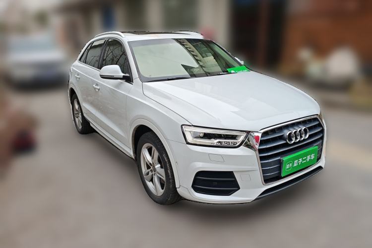 Used Audi Q3 2016 35 TFSI Style Edition Front Right 45 Deg