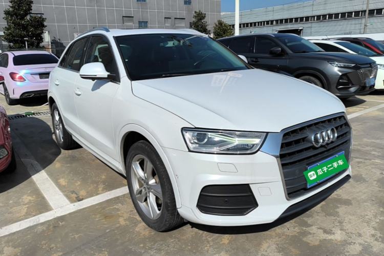 Used Audi Q3 2016 35 TFSI Style Edition Front Right 45 Deg