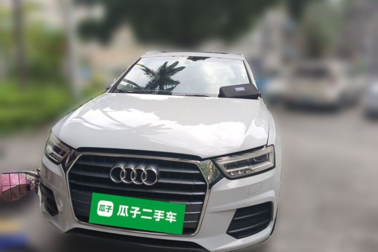 Used Audi Q3 2016 30 TFSI Fashion Model Front Right 45 Deg