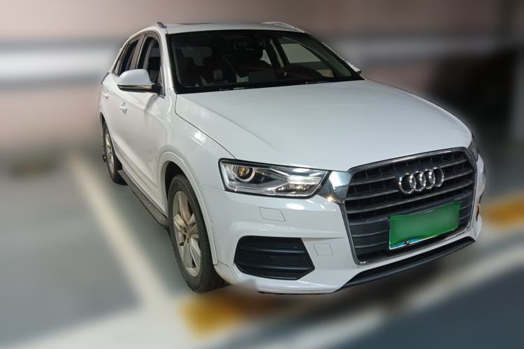 Used Audi Q3 2016 35 TFSI Style Edition Front Right 45 Deg