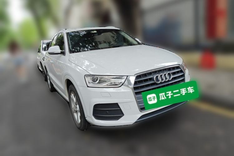 Used Audi Q3 2016 30 TFSI Fashion Model Front Right 45 Deg