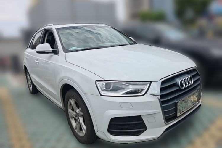 Used Audi Q3 2016 30 TFSI Fashion Model Front Right 45 Deg