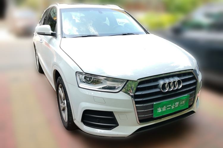 Used Audi Q3 2016 35 TFSI Fashion Model Front Right 45 Deg