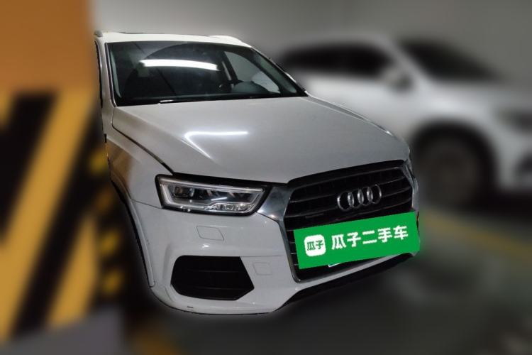 Used Audi Q3 2016 35 TFSI quattro all-wheel-drive style model Front Right 45 Deg