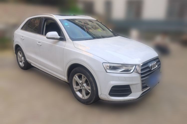 Used Audi Q3 2016 30 TFSI Fashion Model Front Right 45 Deg