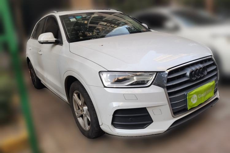 Used Audi Q3 2016 30 TFSI Fashion Model Front Right 45 Deg