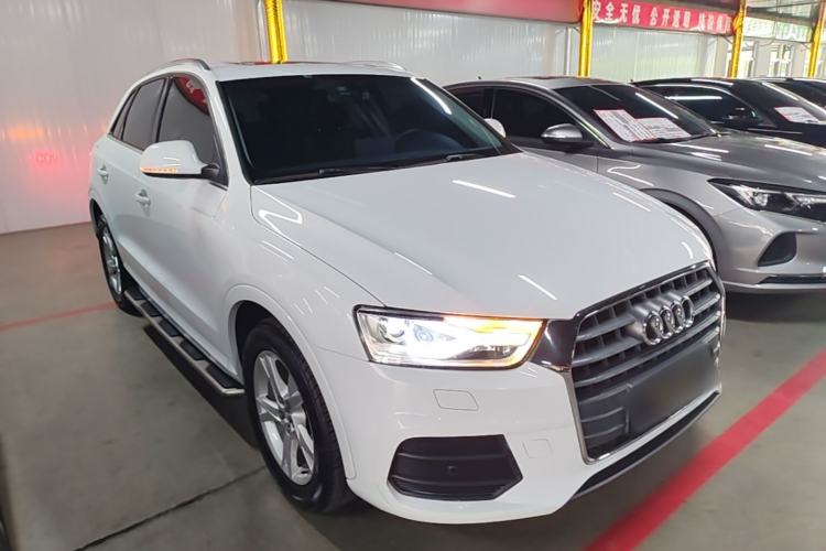 Used Audi Q3 2016 35 TFSI Fashion Model Front Right 45 Deg