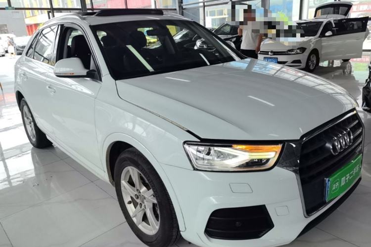 Used Audi Q3 2016 35 TFSI Fashion Model Front Right 45 Deg
