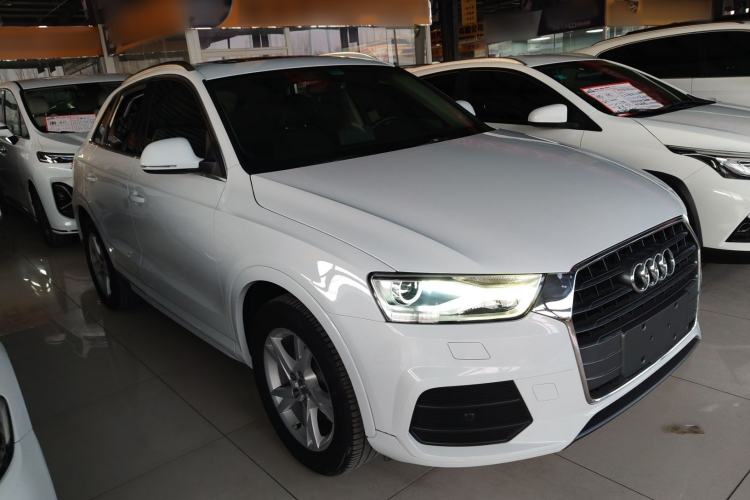 Used Audi Q3 2016 35 TFSI Fashion Model Front Right 45 Deg