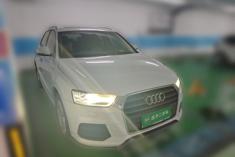 Used Audi Q3 2016 35 TFSI Fashion Model Front Right 45 Deg