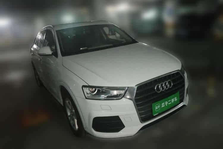 Used Audi Q3 2016 35 TFSI Fashion Model Front Right 45 Deg