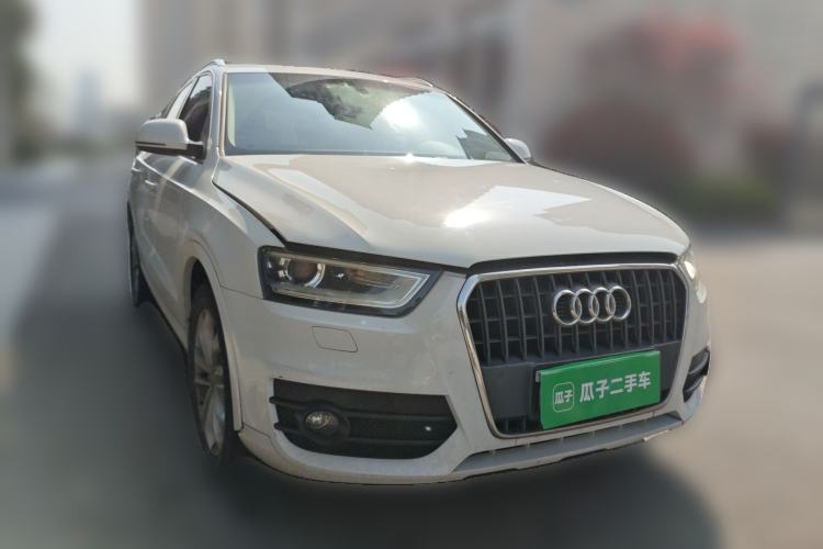 Used Audi Q3 2016 30 TFSI Collector's Edition Comfort Model Front Right 45 Deg