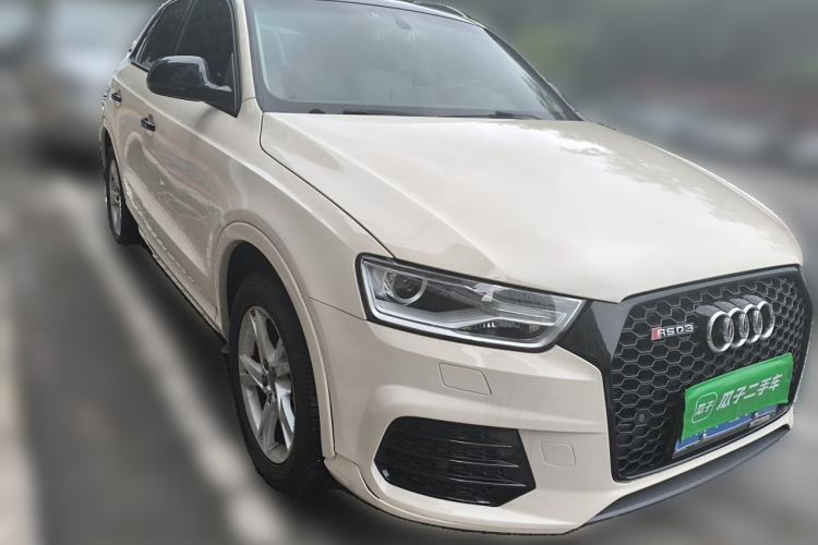 Used Audi Q3 2016 35 TFSI Fashion Model Front Right 45 Deg