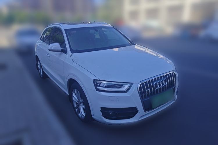 Used Audi Q3 2016 30 TFSI Collector's Edition Comfort Model Front Right 45 Deg