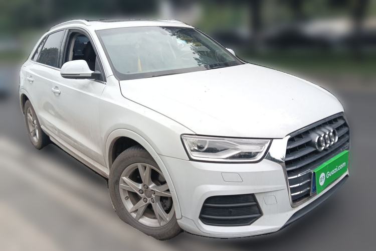Used Audi Q3 2016 30 TFSI Fashion Model Front Right 45 Deg