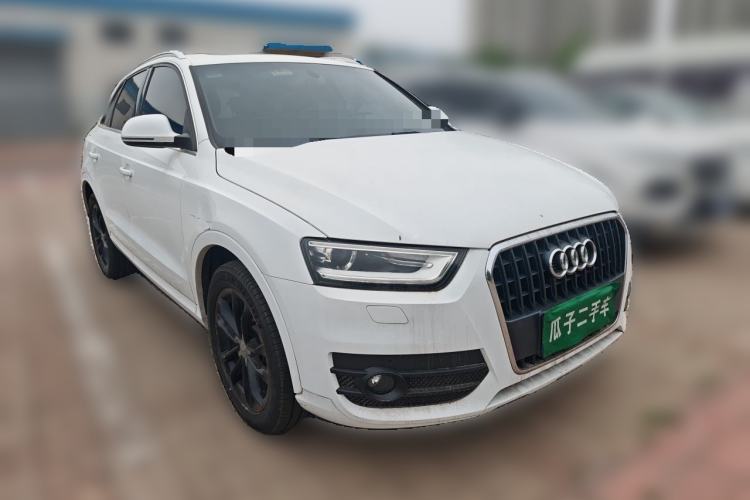 Used Audi Q3 2016 30 TFSI Collector's Edition Comfort Model Front Right 45 Deg