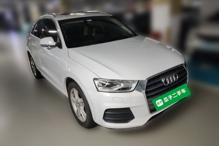 Used Audi Q3 2016 30 TFSI Fashion Model Front Right 45 Deg