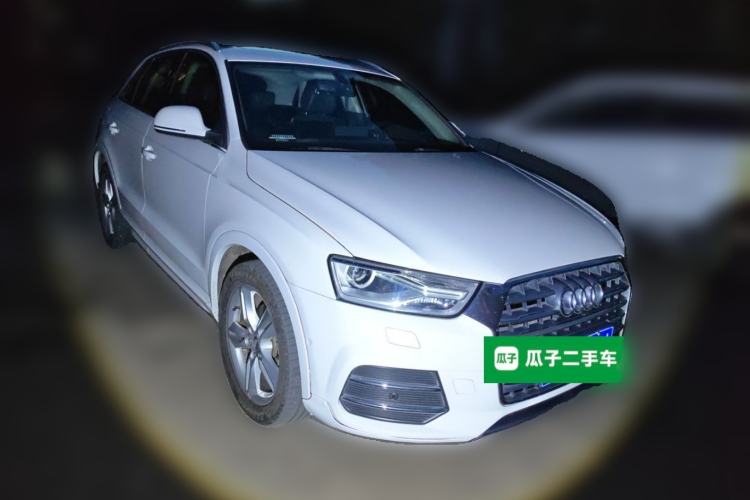 Used Audi Q3 2016 30 TFSI Fashion Model Front Right 45 Deg