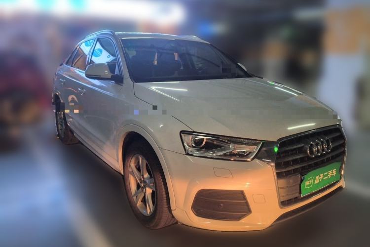 Used Audi Q3 2016 35 TFSI Fashion Model Front Right 45 Deg