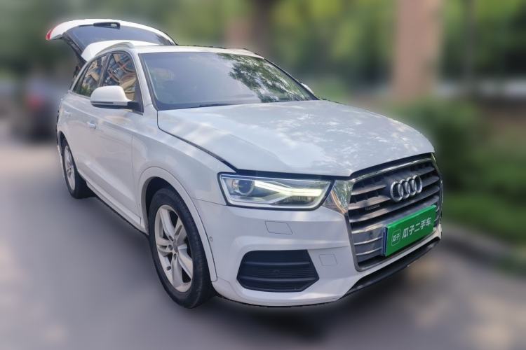 Used Audi Q3 2016 35 TFSI quattro all-wheel drive special edition Front Right 45 Deg