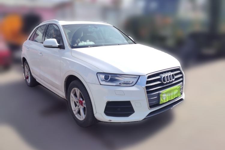 Used Audi Q3 2016 30 TFSI Fashion Model Front Right 45 Deg