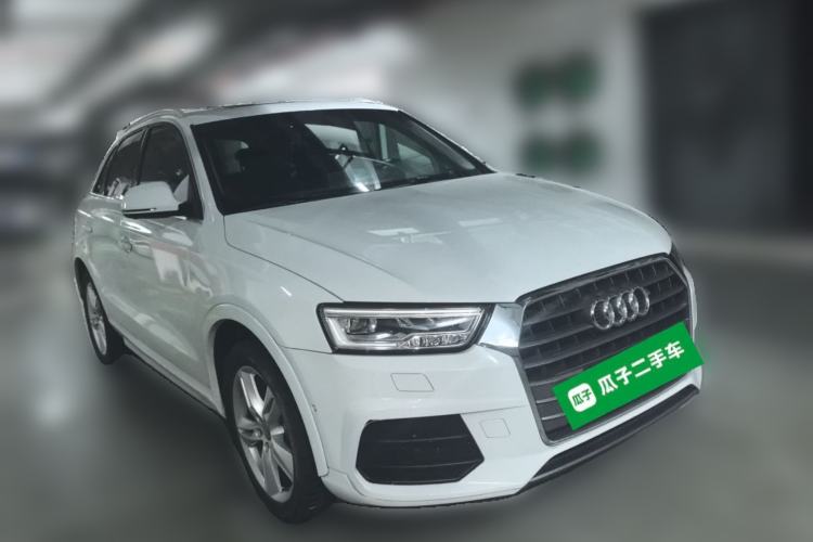 Used Audi Q3 2016 30 TFSI Fashion Model Front Right 45 Deg