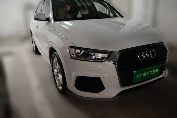 Used Audi Q3 2016 30 TFSI Fashion Model Front Right 45 Deg